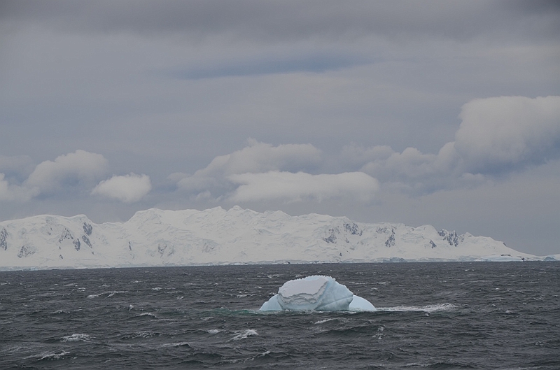 040_Antarctica_Peninsula_Gerlache_Strait.JPG