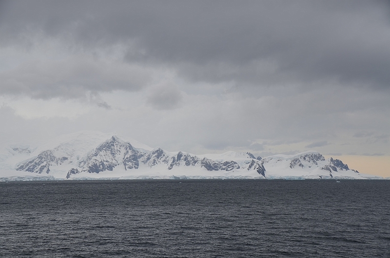 053_Antarctica_Peninsula_Gerlache_Strait.JPG