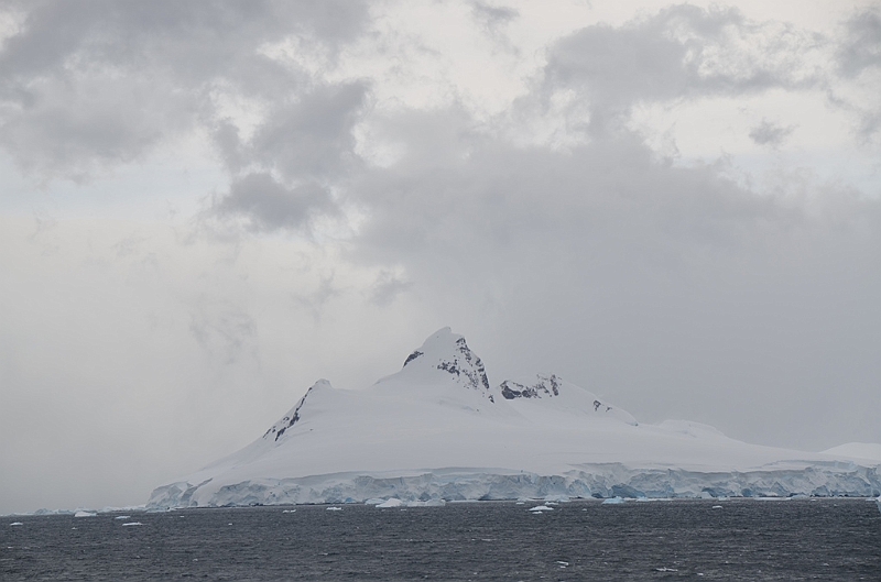 056_Antarctica_Peninsula_Gerlache_Strait.JPG