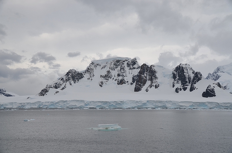 063_Antarctica_Peninsula_Gerlache_Strait.JPG