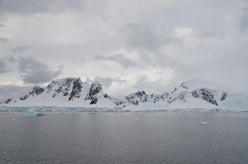 064_Antarctica_Peninsula_Gerlache_Strait.JPG