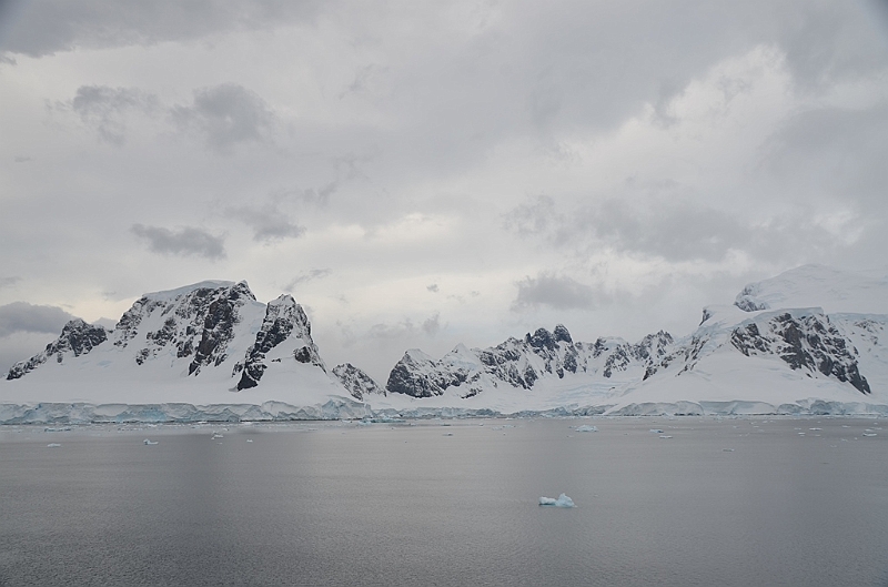 071_Antarctica_Peninsula_Gerlache_Strait.JPG