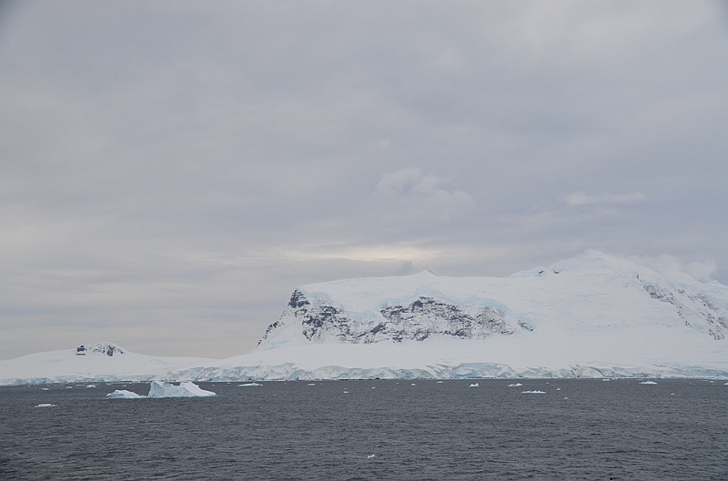 087_Antarctica_Peninsula_Gerlache_Strait.JPG