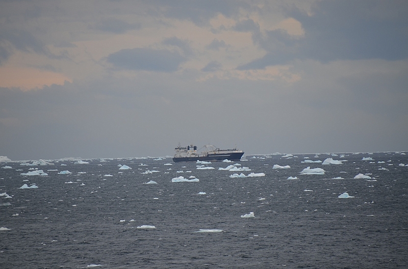 095_Antarctica_Peninsula_Gerlache_Strait.JPG