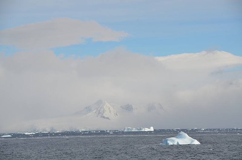 114_Antarctica_Peninsula_Gerlache_Strait.JPG
