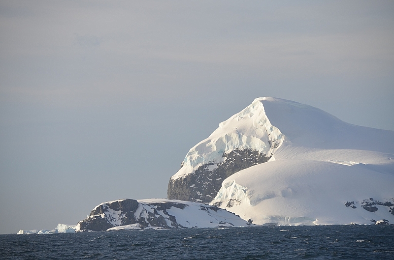 131_Antarctica_Peninsula_Gerlache_Strait.JPG