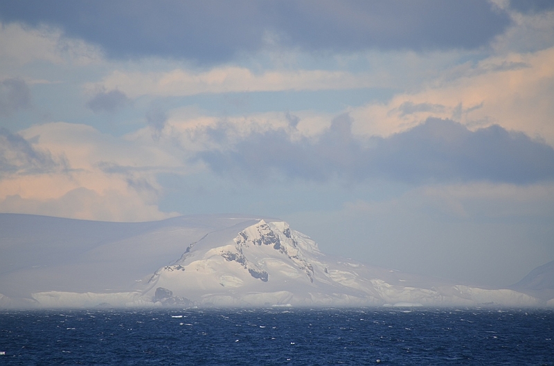 142_Antarctica_Peninsula_Gerlache_Strait.JPG