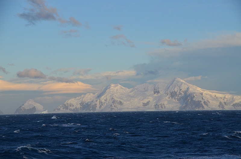 152_Antarctica_Peninsula_Gerlache_Strait.JPG