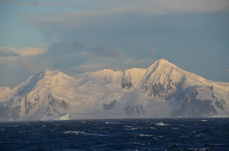 155_Antarctica_Peninsula_Gerlache_Strait.JPG