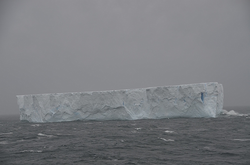 003_Antarctica_South_Georgia_Iceberg.JPG