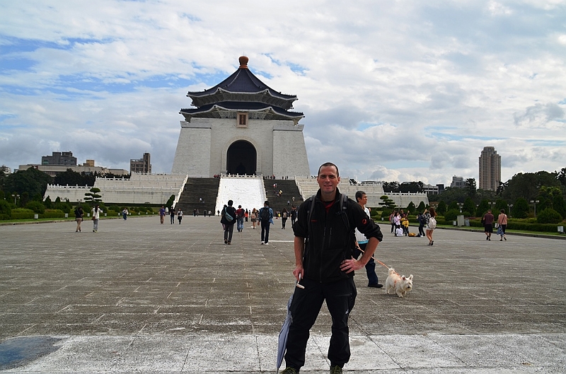 402_Taiwan_Taipei_Chiang_Kai_shek_Memorial_Hall_Privat.JPG