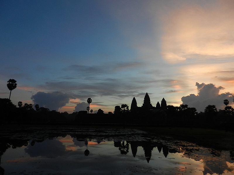 173_Cambodia_Angkor_Wat_Sunrise.JPG - 