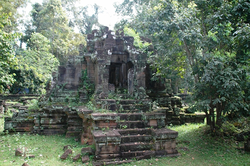 301_Cambodia_Angkor_Thom_Aera.JPG
