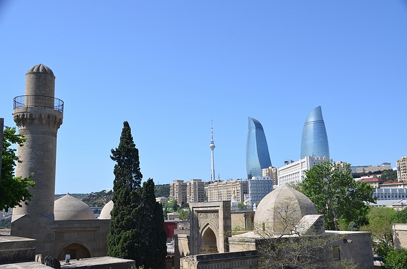 105_Azerbaijan_Baku_Shirvanshahs_Palace.JPG