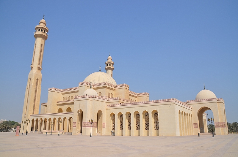 01_Bahrain_Al_Fatih_Mosque.JPG
