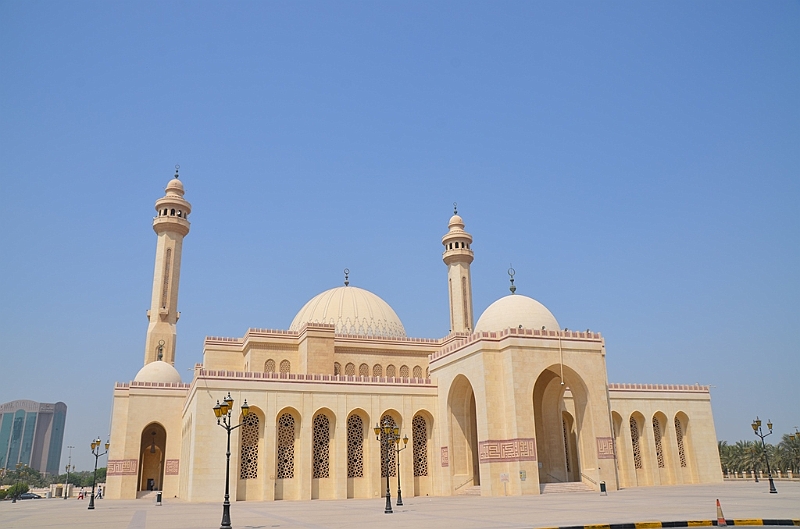 10_Bahrain_Al_Fatih_Mosque.JPG