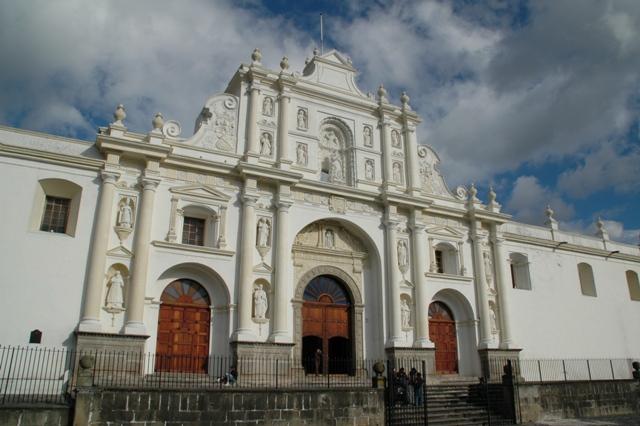 212_Guatemala_Antigua_Catedral.JPG