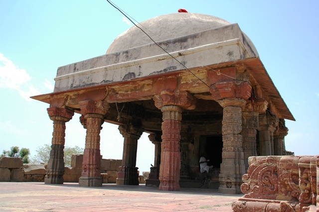 140_India_Abeneri_Harshshat_Mata_Temple.JPG