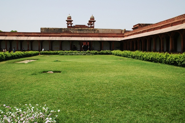 183_India_Fatehpur_Sikri.JPG