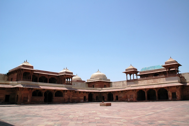 207_India_Fatehpur_Sikri.JPG