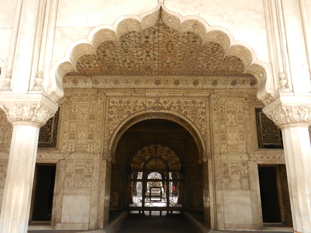 576_India_New_Delhi_Red_Fort.JPG - 