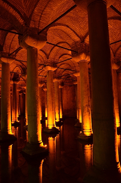 042_Istanbull_Basilica_Cistern.JPG