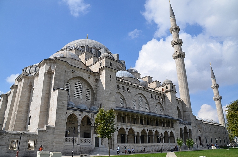 077_Istanbul_Sueleymaniye_Mosque.JPG