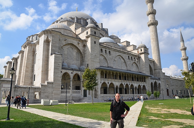 080_Istanbul_Sueleymaniye_Mosque_Privat.JPG