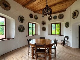 066_Italien_Suedtirol_Dolomiten_Schloss_Proesels