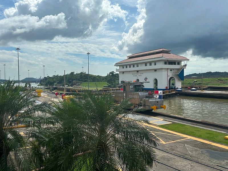 116_Panama_Miraflores_Locks_Panama_Canal.JPG