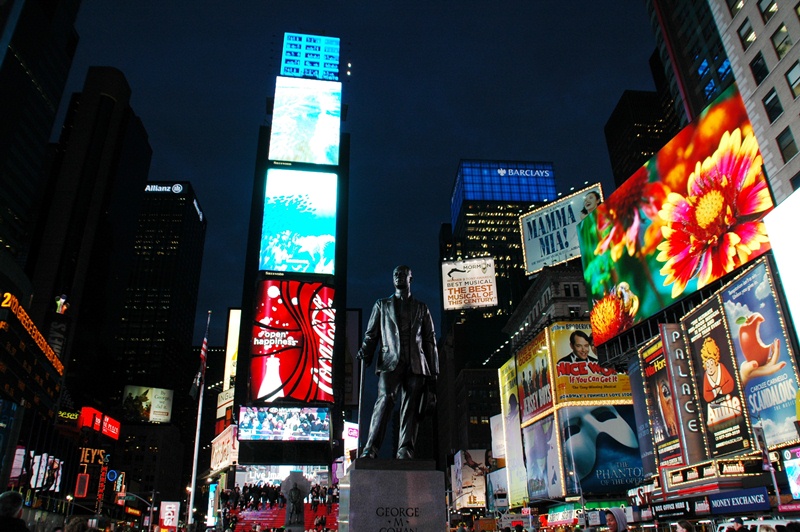 007_New_York_Times_Square.JPG