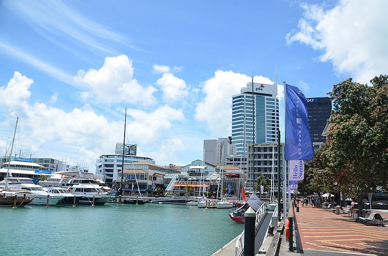 082_New_Zealand_Auckland_Viaduct_Harbour.JPG