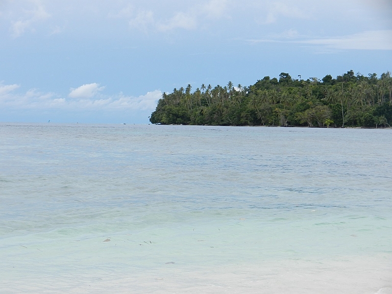 218_Papua_New_Guinea_Nuratu_Island.JPG - 