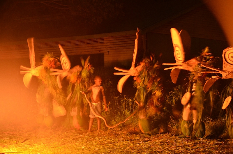 234_Papua_New_Guinea_Rabaul_Baining_Fire_Dancers.JPG