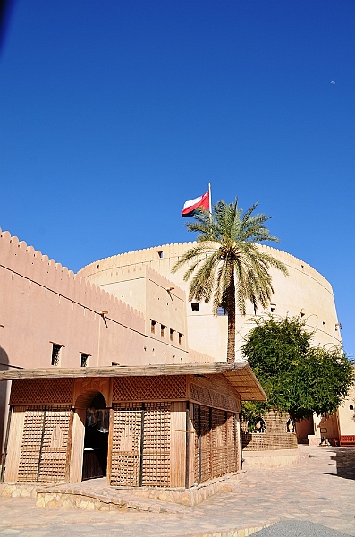 243_Oman_Nizwa_Fort.JPG