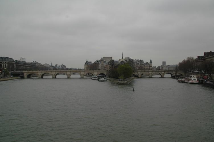 07_Paris_Seine.JPG