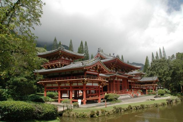 110_USA_Hawaii_Oahu_Valley_of_the_Temples_Byodo_In.JPG