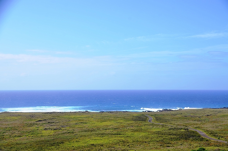 185_Chile_Easter_Island_Rano_Raraku.JPG