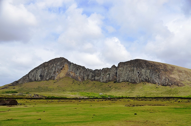 220_Chile_Easter_Island_Tongariki.JPG
