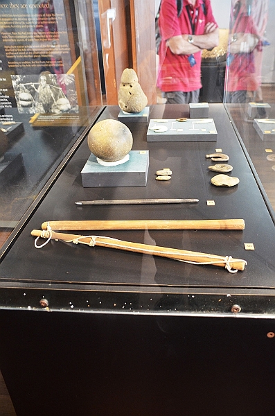 237_Chile_Easter_Island_Mapse_Museo_Rapanui.JPG