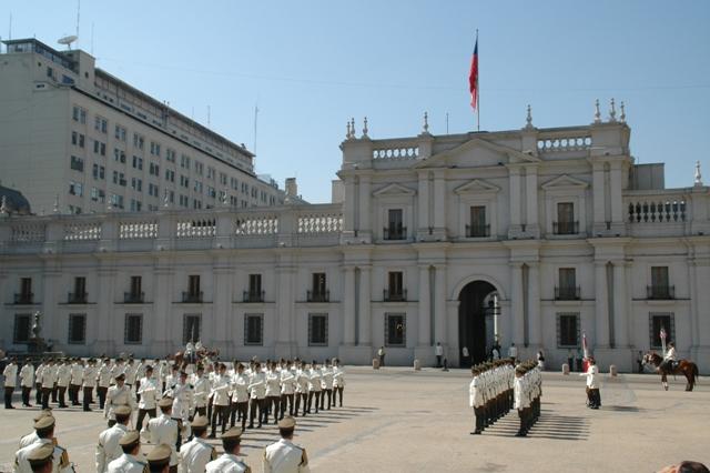 547_Chile_Santiago_La_Moneda.JPG