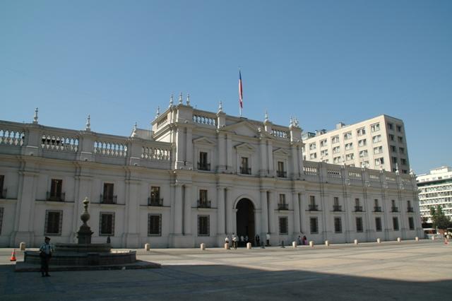 548_Chile_Santiago_La_Moneda.JPG