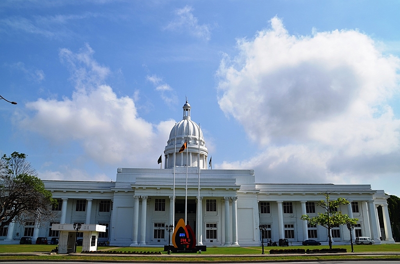 015_Sri_Lanka_Colombo_Old_Town_Hall.JPG