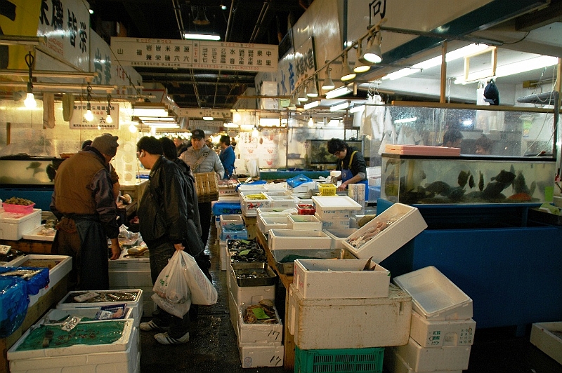 120_Tokyo_Fishmarket.JPG